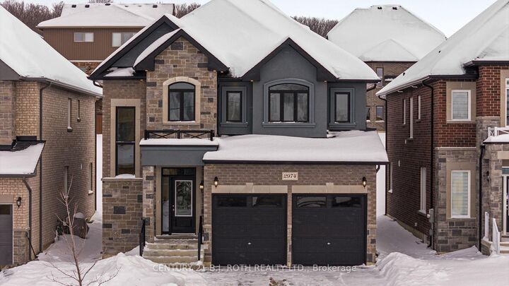 Property Photo:  2974 Monarch Drive  ON L3V 8M8 