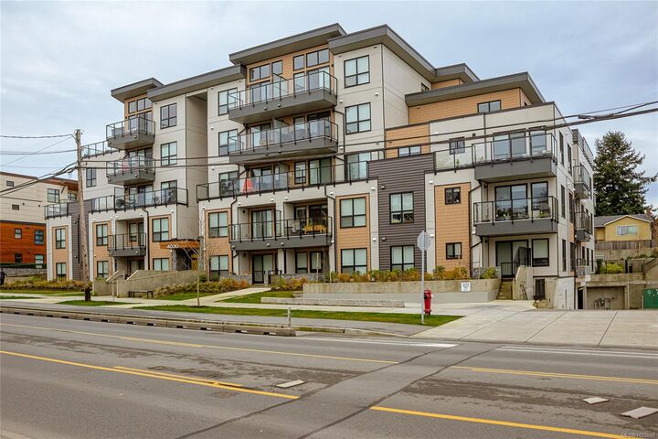 4030 Shelbourne St 203 — photo 1