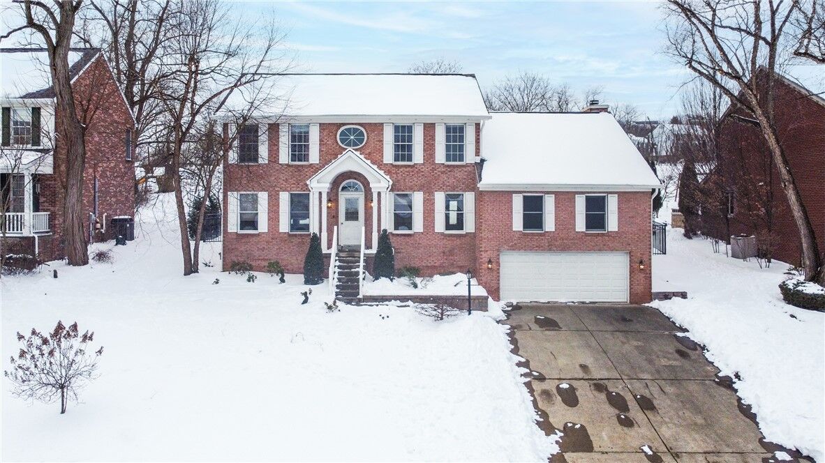 Property Photo: 183 Hickory Heights PA 15017