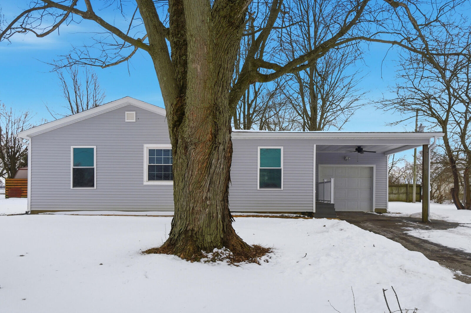 Property Photo:  215 Rooney Drive  OH 43078 