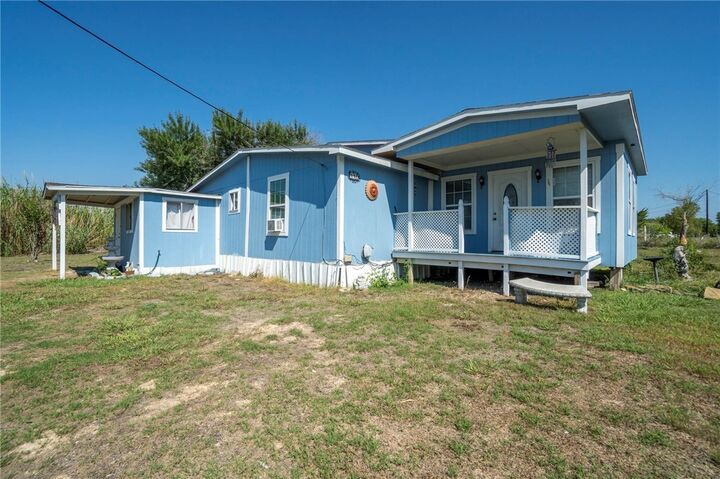 Property Photo: 110 Belinda Lane TX 78640