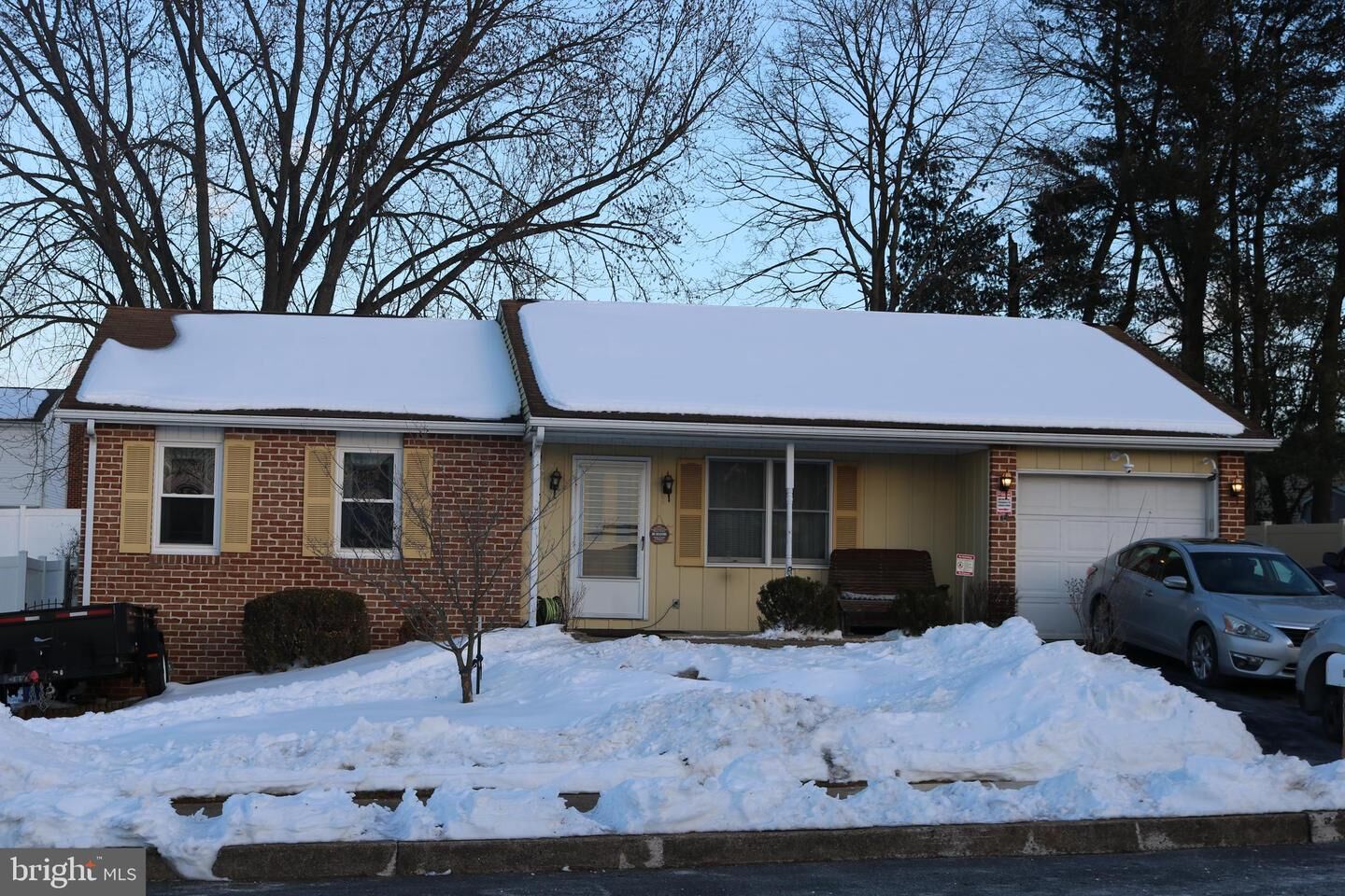 Property Photo:  806 N Market Street  PA 17055 