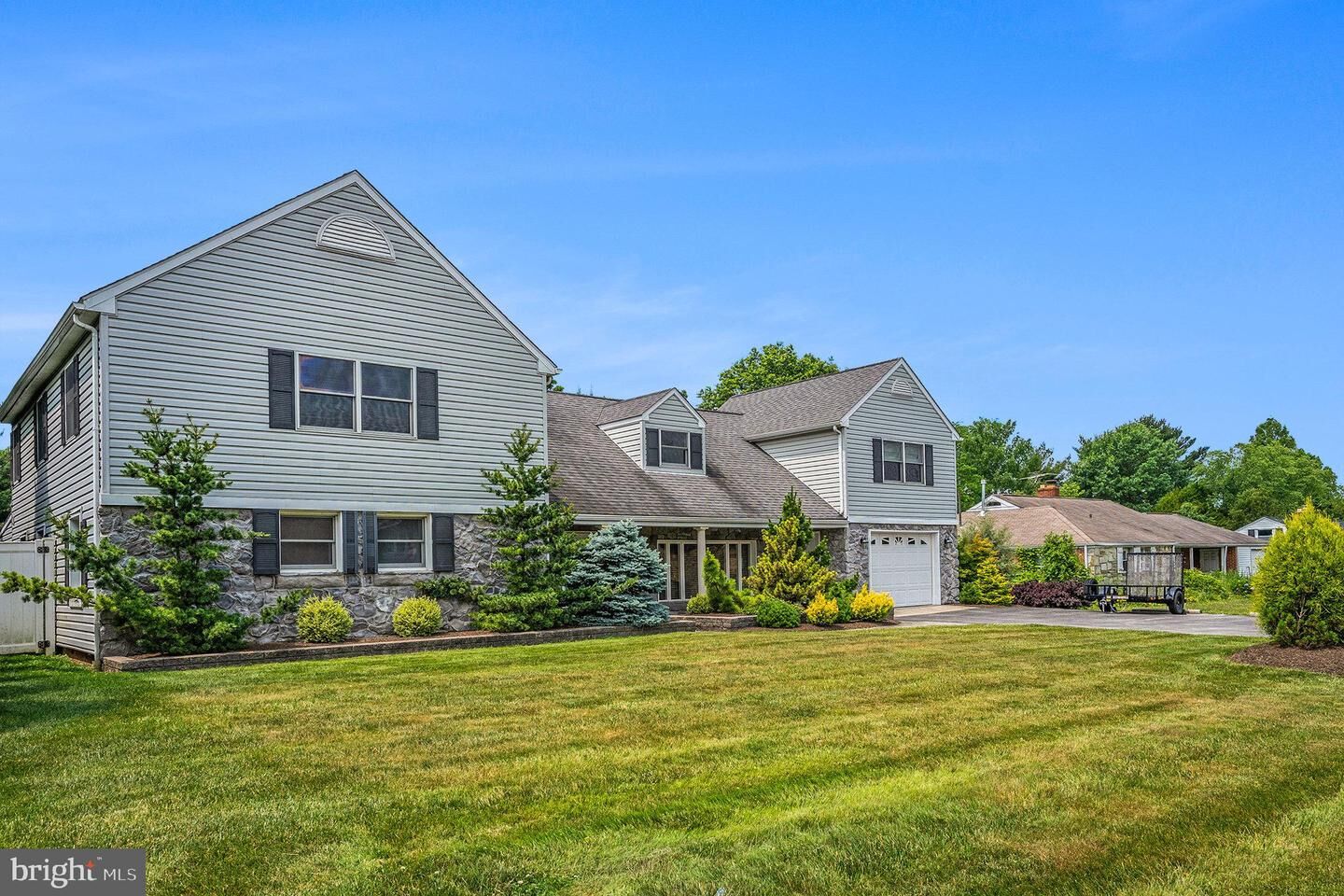 Property Photo:  903 Germantown Pike  PA 19462 