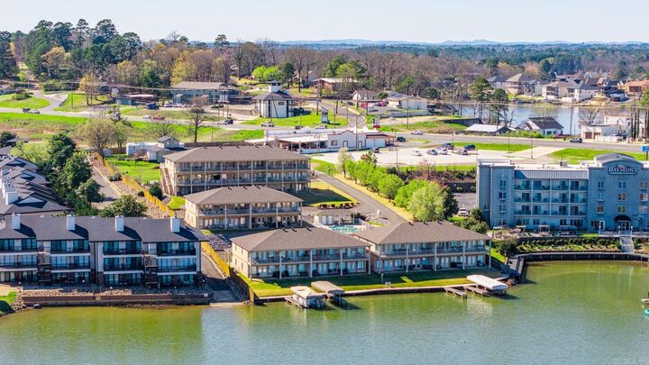 Property Photo:  110 Jamison Lane, Unit C-4  AR 71913 