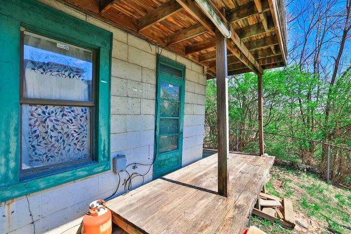 Property Photo: 330 Oregon Street OH 45202