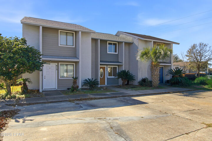 Property Photo:  415 Venetian Way  FL 32405 