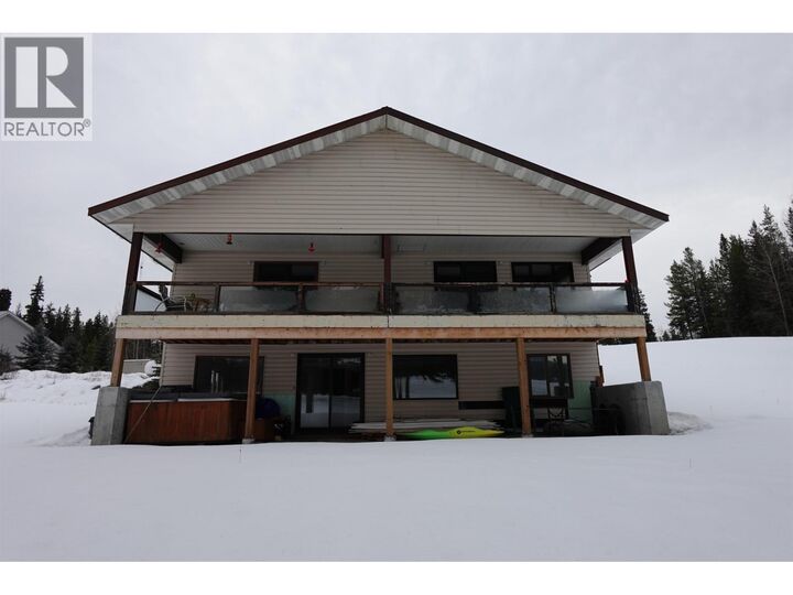 Property Photo: 624 Tibbles Road BC V2J 3H9