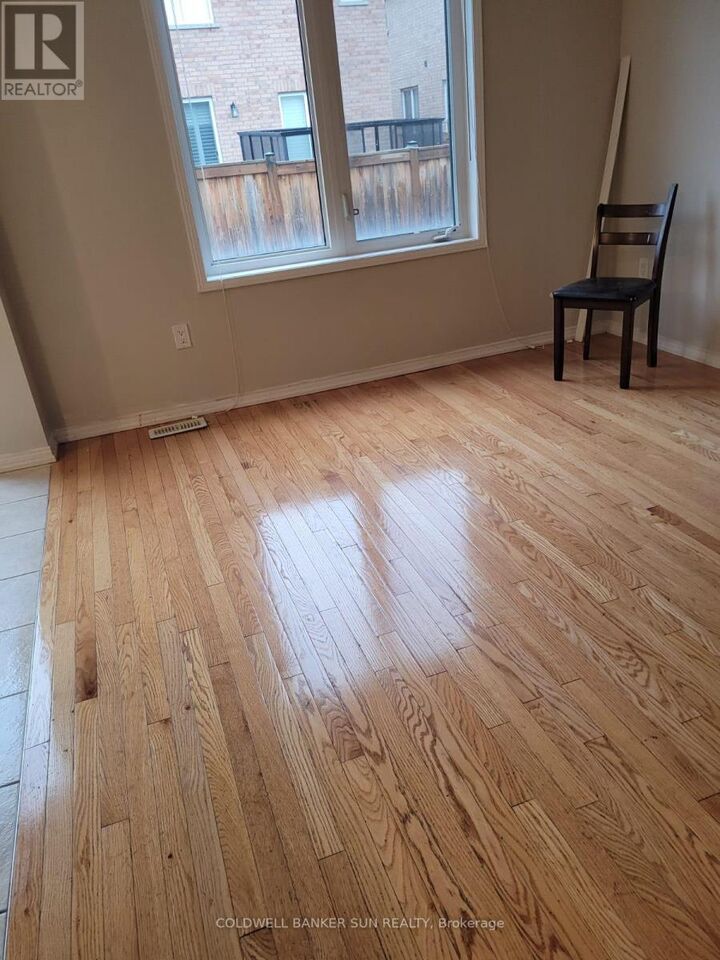 Property Photo:  53 Pentonville Road  ON L6R 3R7 