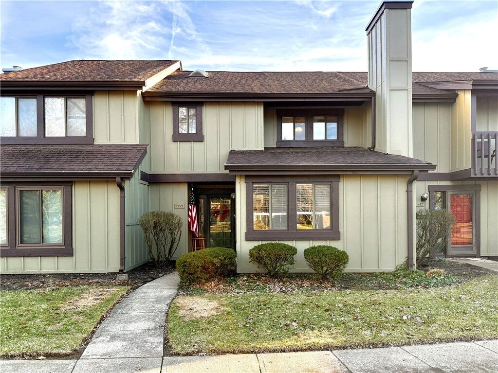 Property Photo:  1454 Carriage Trace Boulevard  OH 45459 