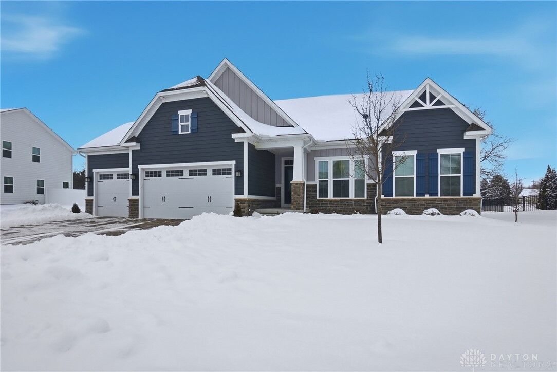 Property Photo:  1137 Red Maple Drive  OH 45373 