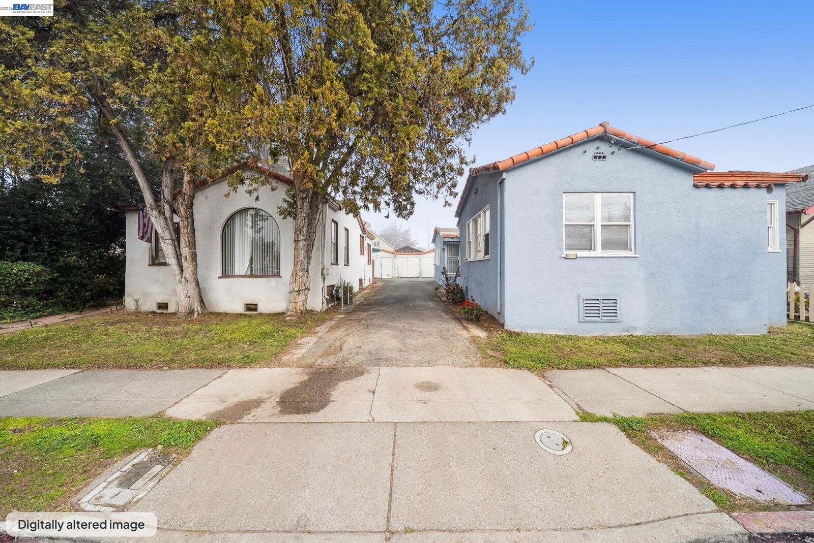 Property Photo: 310 W 10th St CA 94509