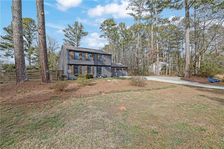 Property Photo: 3401 Valley View Drive GA 30068