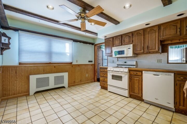 Property Photo:  45 Lexington Blvd  NJ 07066 