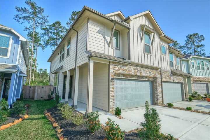 Property Photo:  519 Bristol Tide Court  TX 77304 