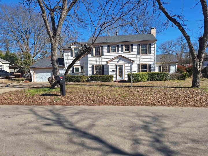 Property Photo:  921 N Montgomery St  TX 75644 