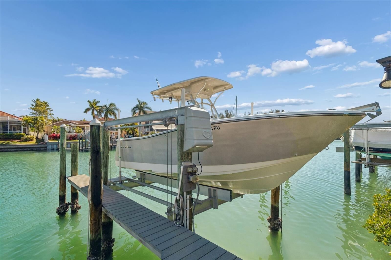Property Photo: 1117 Pinellas Bayway S 301 FL 33715