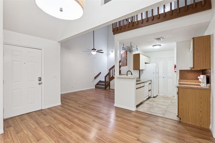 Property Photo: 625 Greencove Terrace 118 FL 32714