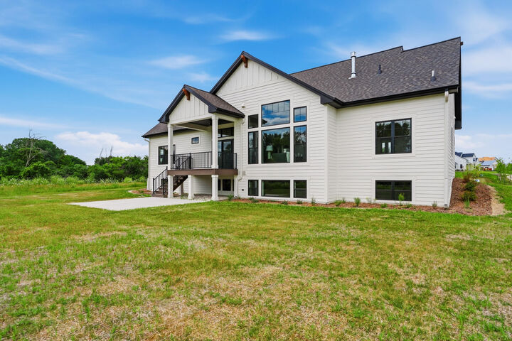 Property Photo:  9401 W Huntington Dr  WI 53097 
