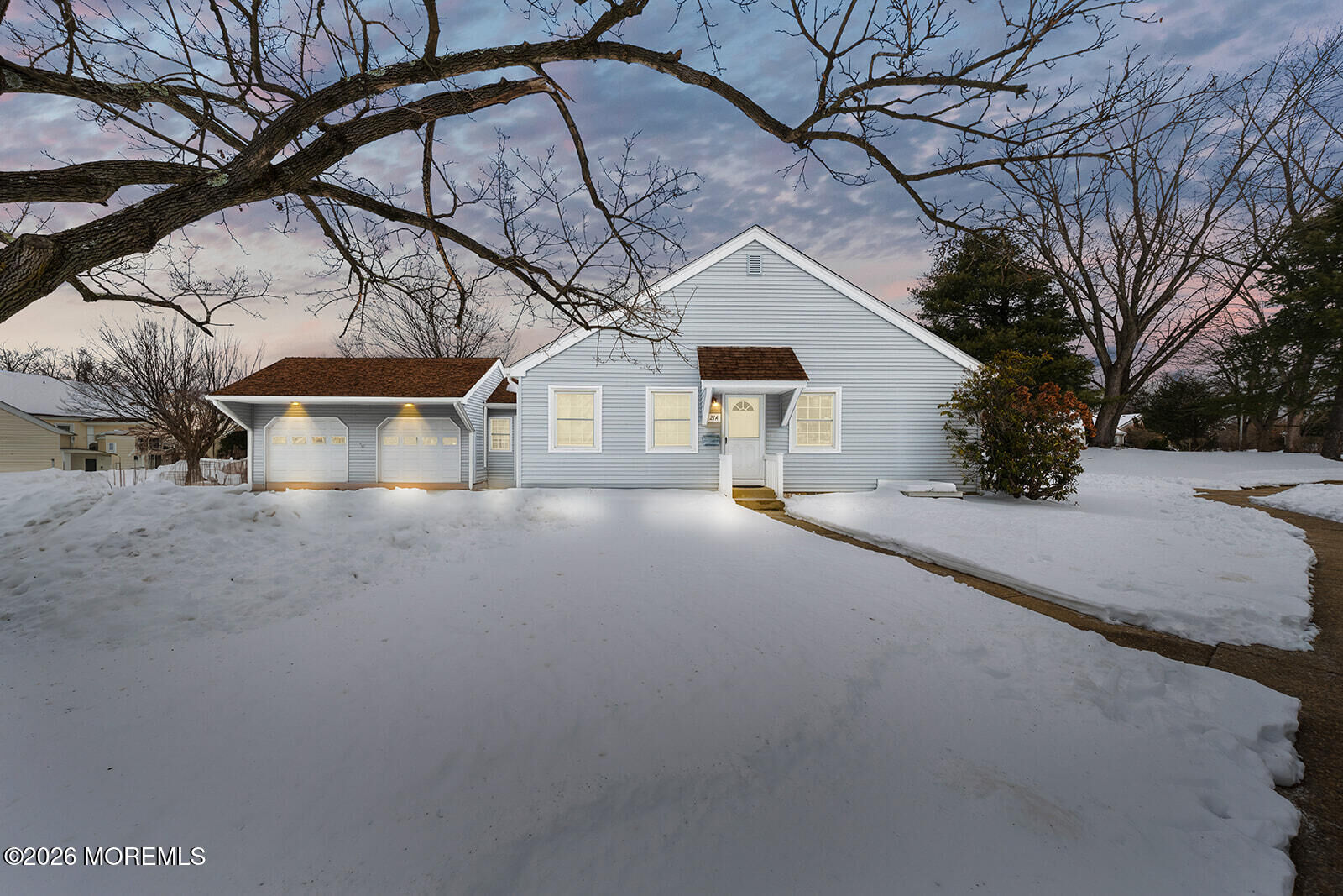 Property Photo:  21 Plaza Del Campillo A  NJ 07728 