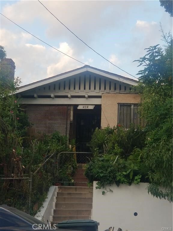 Property Photo: 543 S Ditman CA 90063