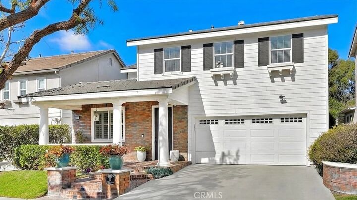 Property Photo:  17 Regents Park  CA 92694 