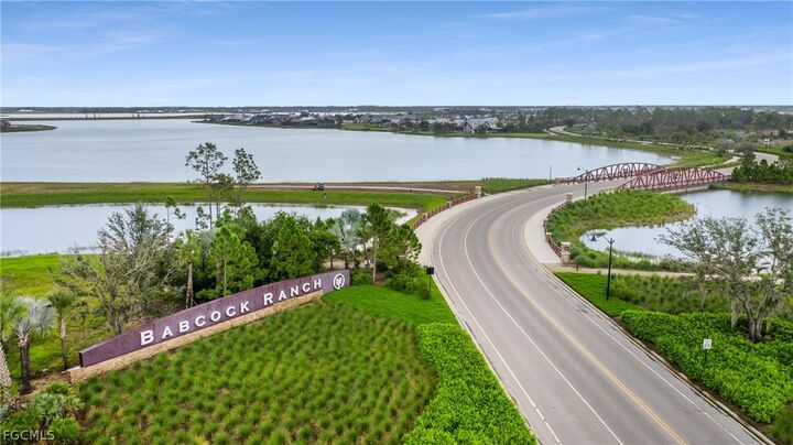 Property Photo: 17884 Wayside Bend FL 33982