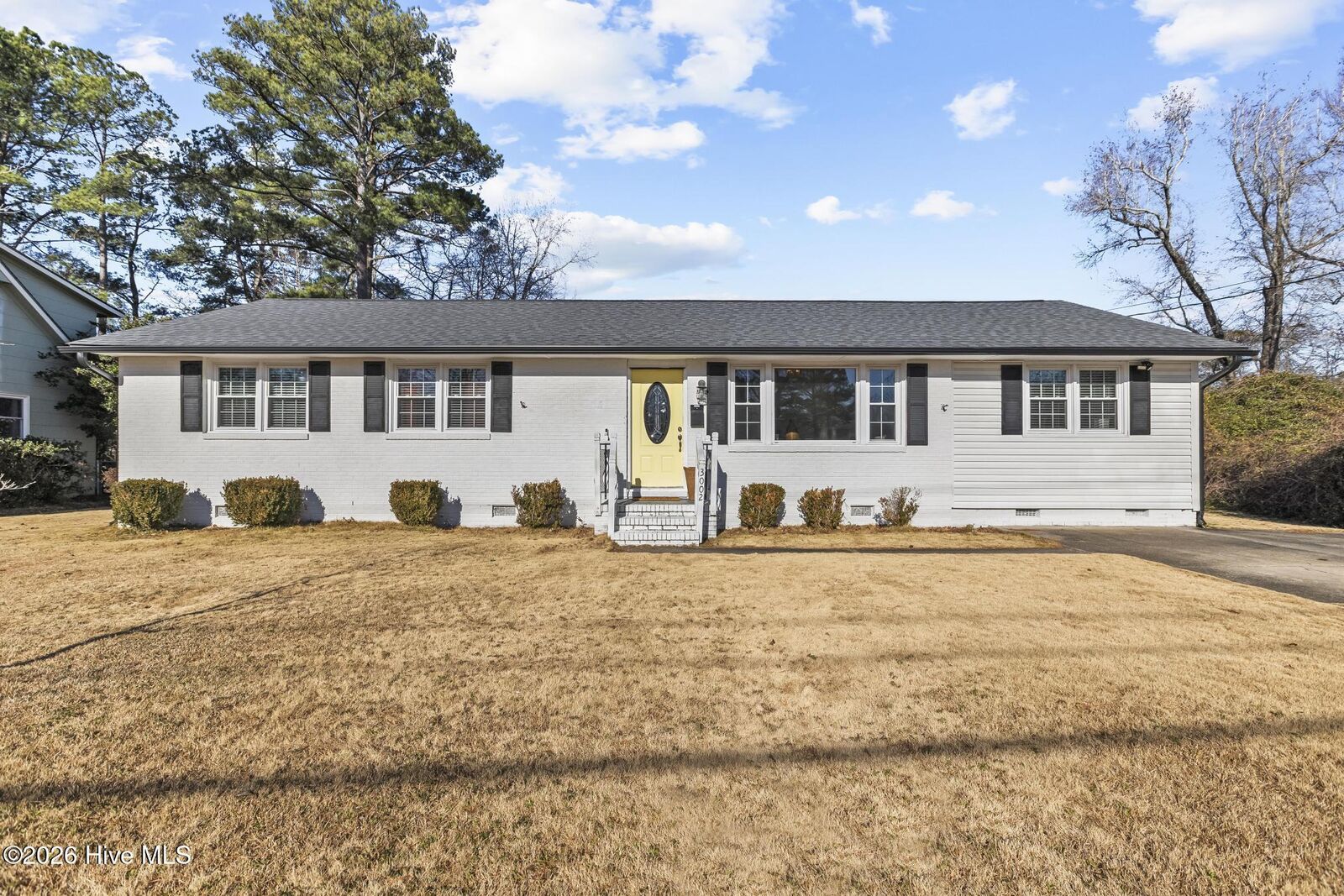 Property Photo:  3002 Northwoods Drive  NC 28540 