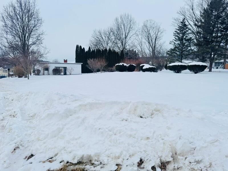 Property Photo: 326 State St PA 18848