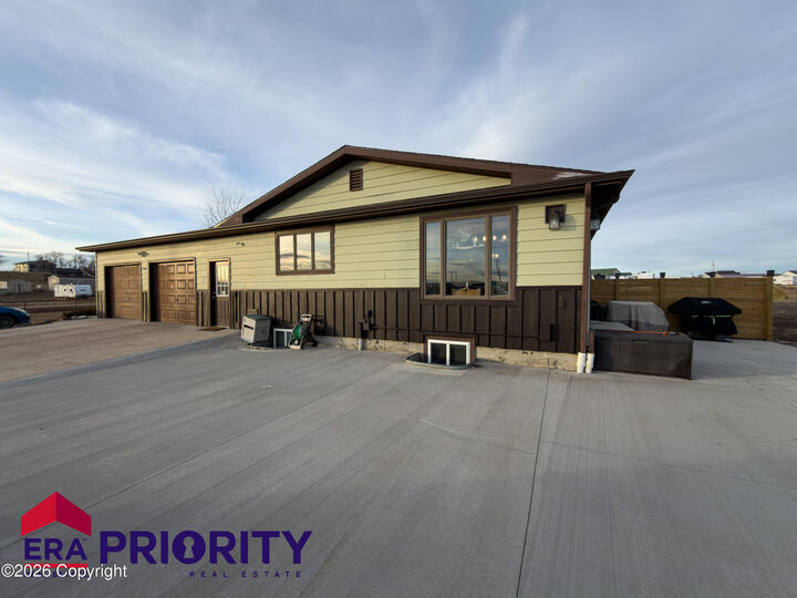 Property Photo:  10 Bernie Ave -  WY 82727 