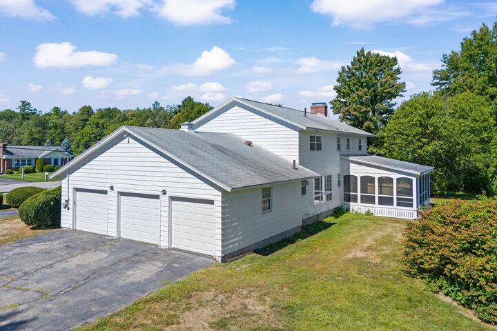 Property Photo:  289 South Street  NH 03301 