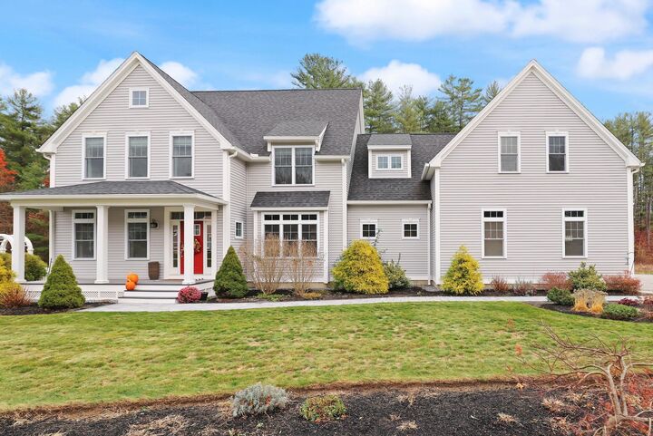 Property Photo:  26 Snow Lane  NH 03049 