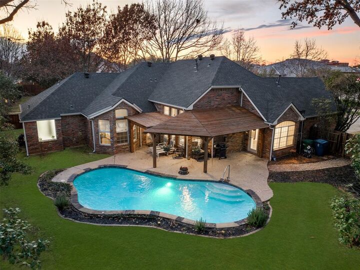 Property Photo:  2905 Broadmoor Lane  TX 75022 