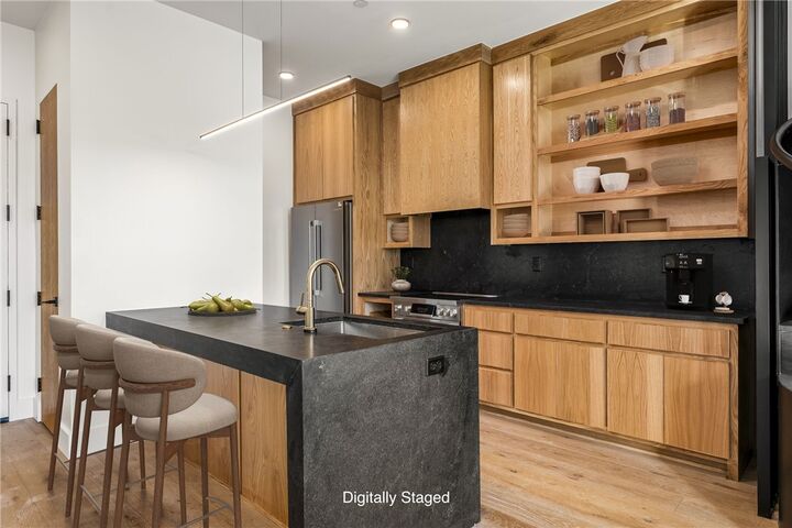 Property Photo:  905 SE 4th Street 206  AR 72712 