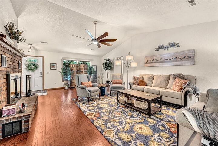 Property Photo:  66 Wentworth Drive  AR 72715 