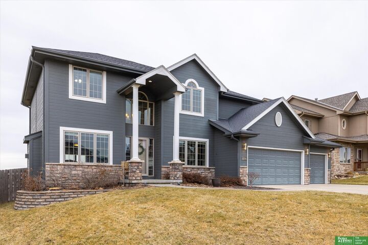 Property Photo:  2714 N Hws Cleveland Boulevard  NE 68116 