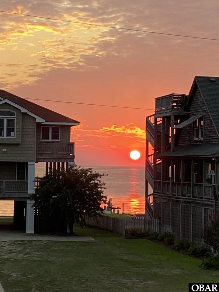 Property Photo:  1806 Harbour View Drive  NC 27948 