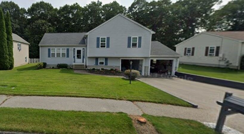 Property Photo:  69 Santoro Rd  MA 01606 