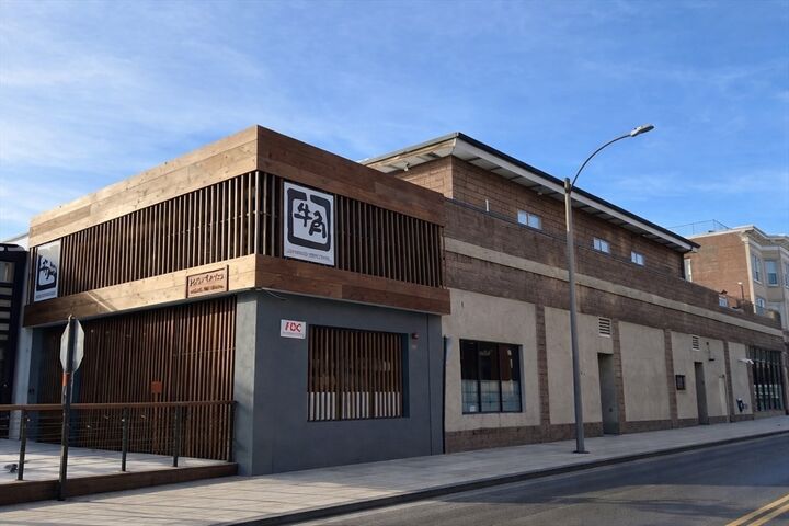 Property Photo: 1002 Beacon St MA 02446