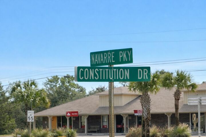 Property Photo:  1915 Constitution Dr  FL 32566 