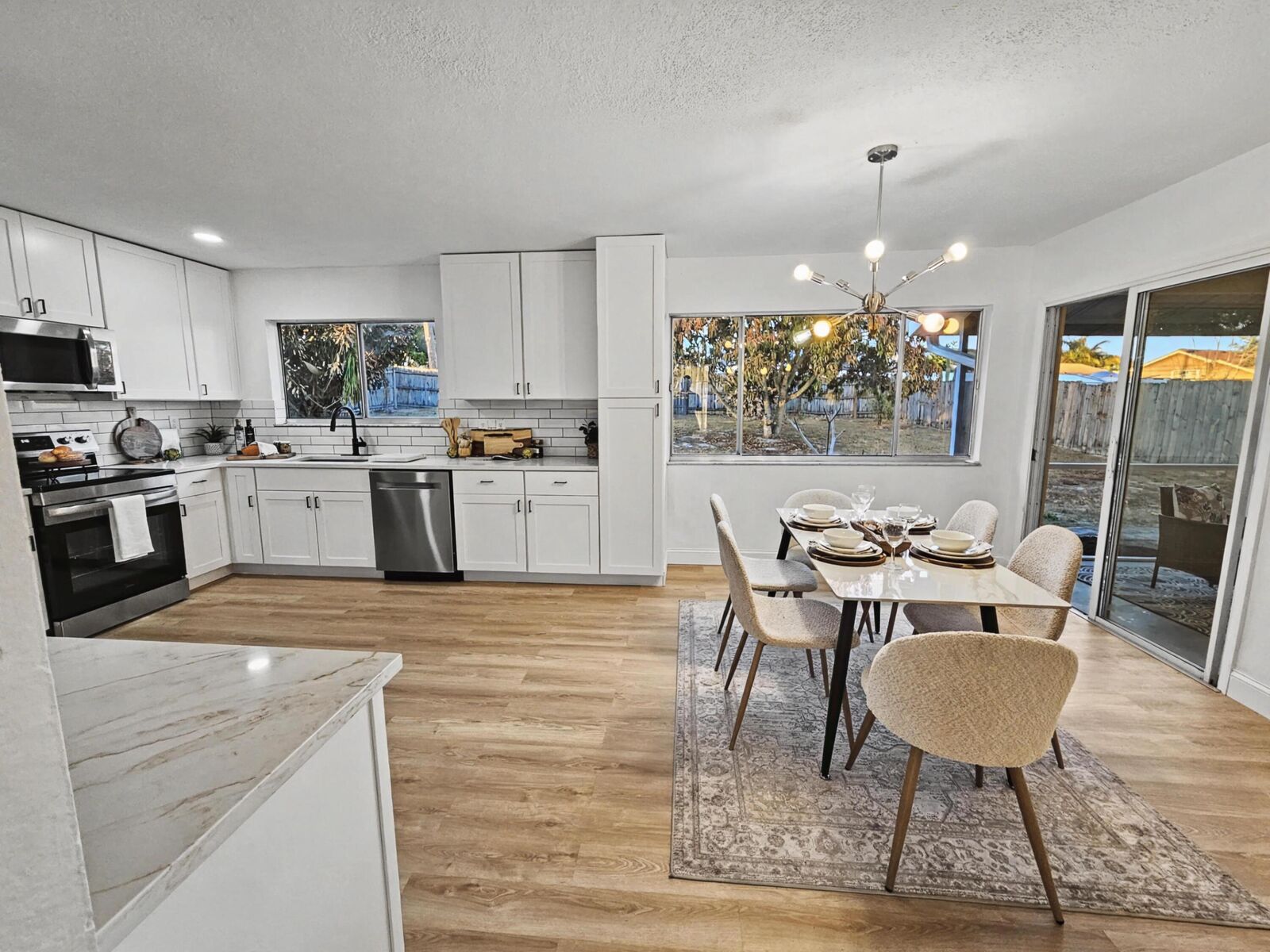 Property Photo:  433 SE Seahouse Drive  FL 34983 