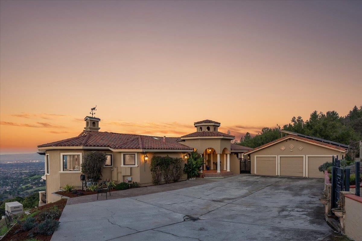 Property Photo:  16251 Maya Way  CA 95030 