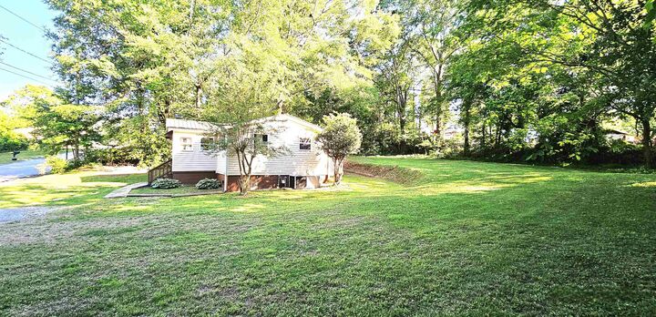 Property Photo:  508 S Church Ave  SC 29356 