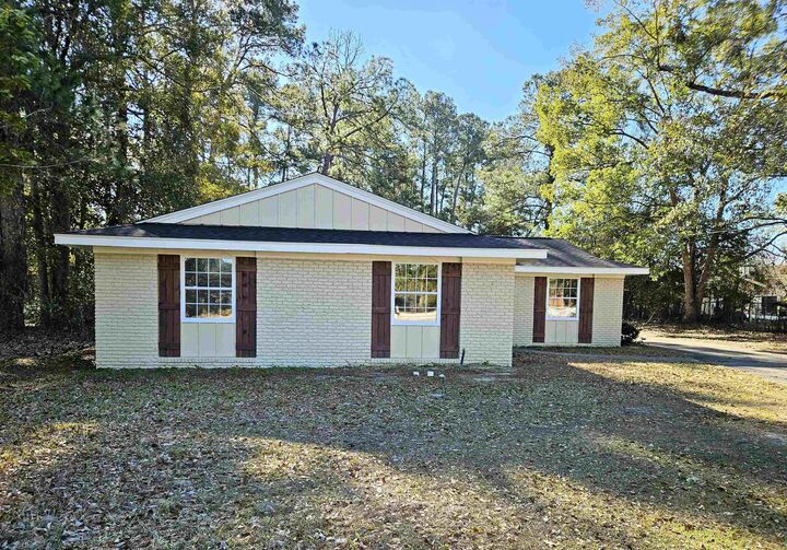 Property Photo: 1012 Remington Avenue GA 31792