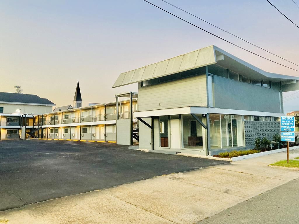 Property Photo:  218 Hill Avenue 40  GA 31601 