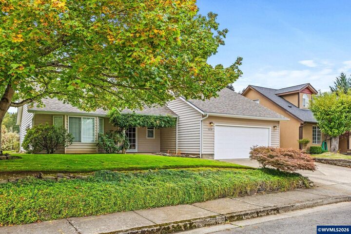 Property Photo:  5219 Spring Leaf Ct N  OR 97303 