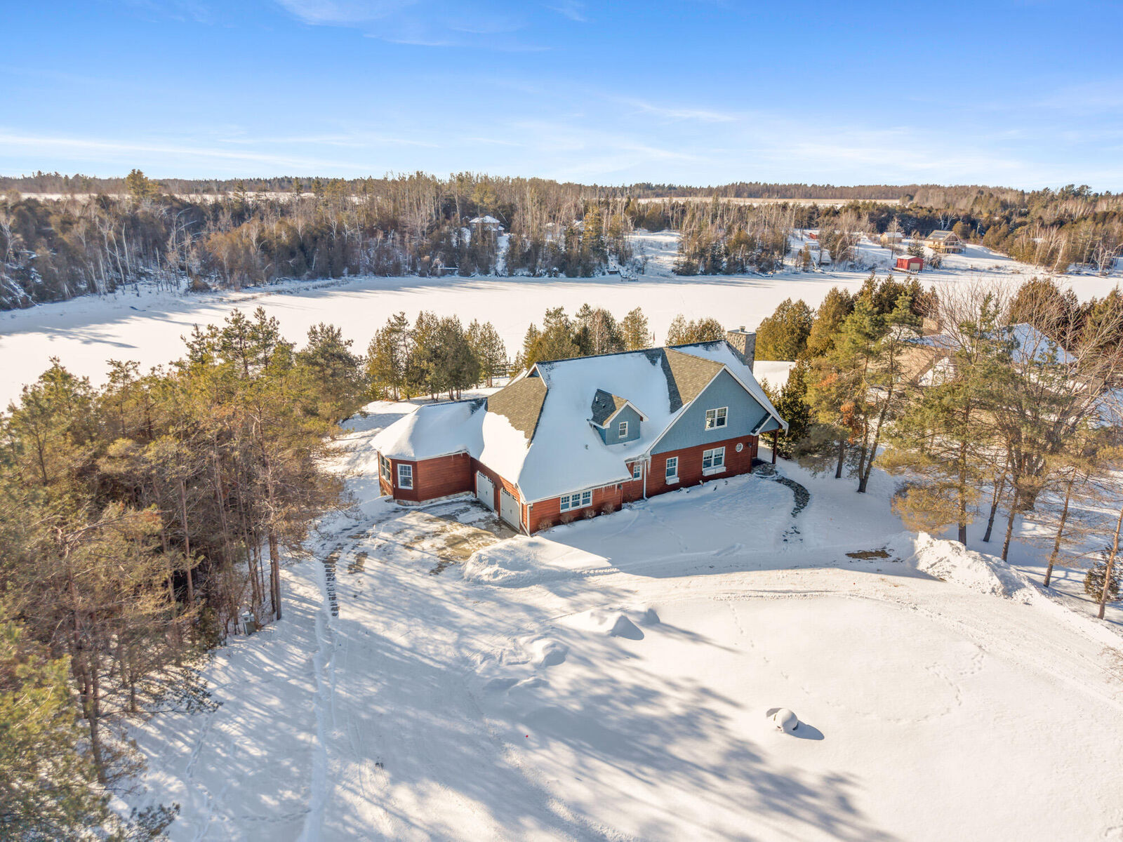 Property Photo:  8585 Swan Pointe Drive  MI 49721 