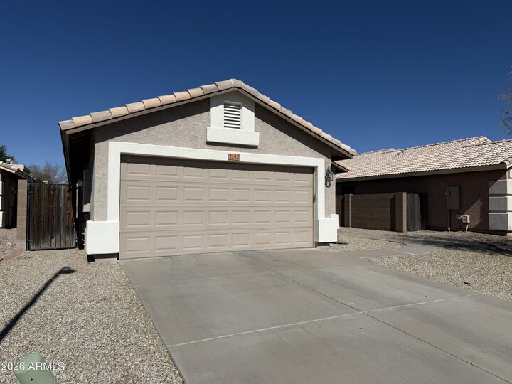 Property Photo:  2242 E 39th Avenue  AZ 85119 