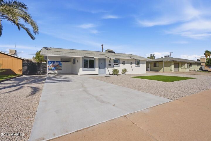 Property Photo:  2026 E Orange Street  AZ 85281 