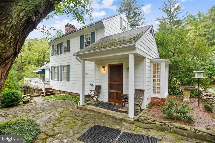 Property Photo:  18279 Foundry Road  VA 20132 