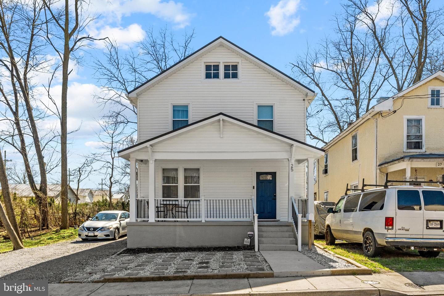 Property Photo: 25 W Southwerk Street VA 22601